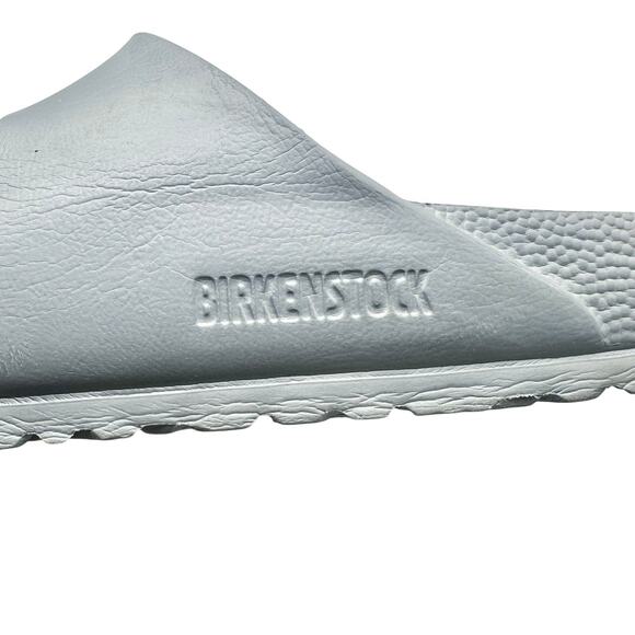 Birkenstock | Women | Arizona Essentials Metallic Silver Light Sandals | 9-9.5 - Picture 10 of 15